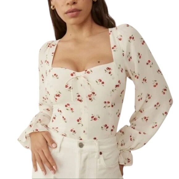 REFORMATION Chase Cherry Pit Blouse Top Size 4 Long Sleeve Cream Red Floral - Picture 1 of 16